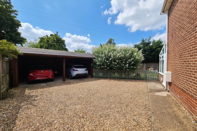 48, Testwood Crescent, Southampton photo 3