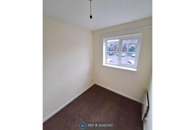 Old Manor Park, Atherton, Manchester photo 3