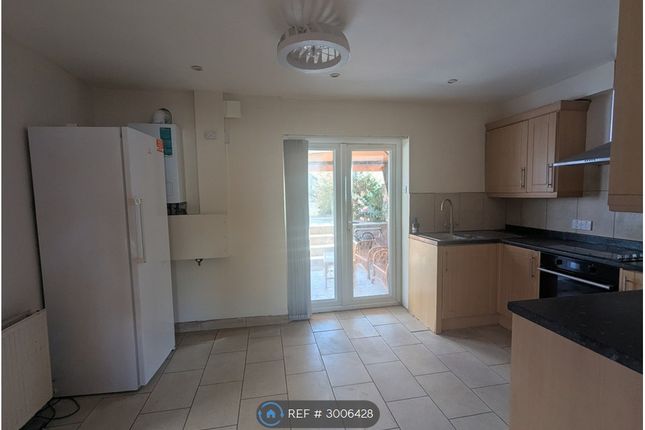 Boyn Valley Road, Maidenhead photo 2