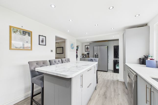 17, Hawthorn Way, Market Drayton photo 5