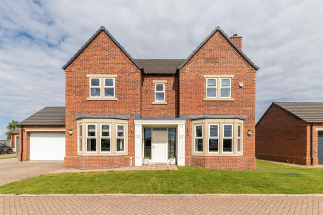 Thumbnail Detached house for sale in Field View, Medburn, Ponteland