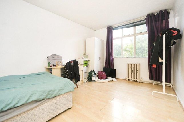 Flat 46, London photo 2