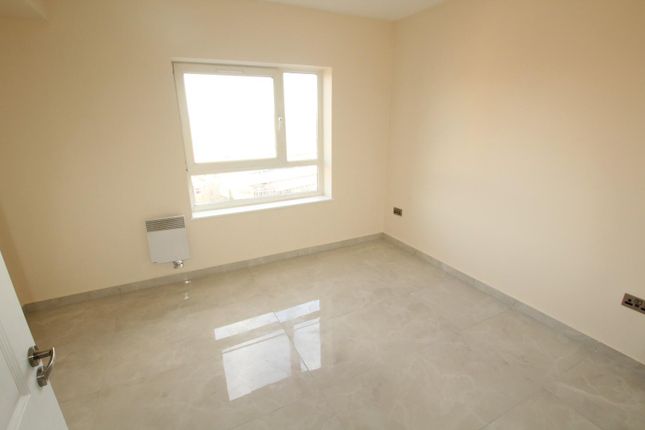Flat for sale in The River Buildings, Western Road, Leicester