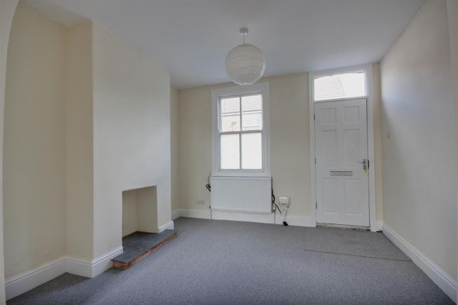 27, Morton Lane, Beverley photo 2