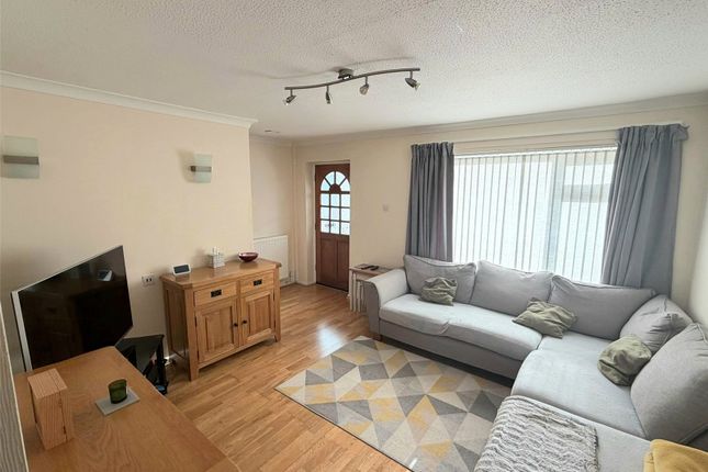 6, Wharf Close, Telford photo 2
