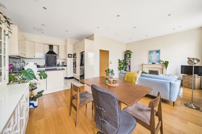 Evesham Road, Cheltenham photo 3