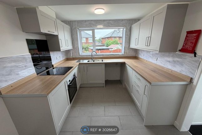 Carlos Place, Newcastle photo 2