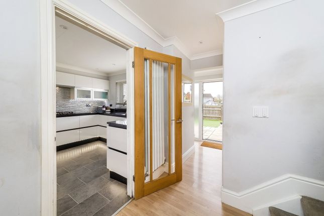 4, Evenlode Drive, Berinsfield photo 3