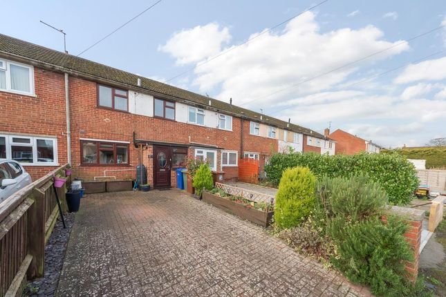 Terraced house for sale in Kidlington, Oxfordshire