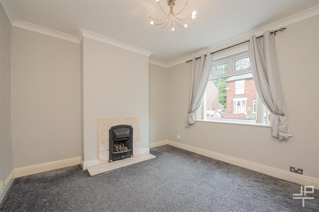 14, Lightburne Avenue, Leigh photo 2
