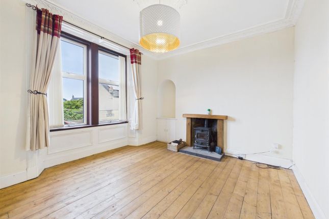 2 Birnam Place, Shaw Street, Blairgowrie photo 2