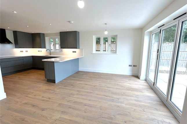7A Manor Park Keinton Mandeville,, 7A Manor Park, Somerton, Somerton photo 2