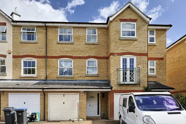 71, Harston Drive, Enfield photo 2