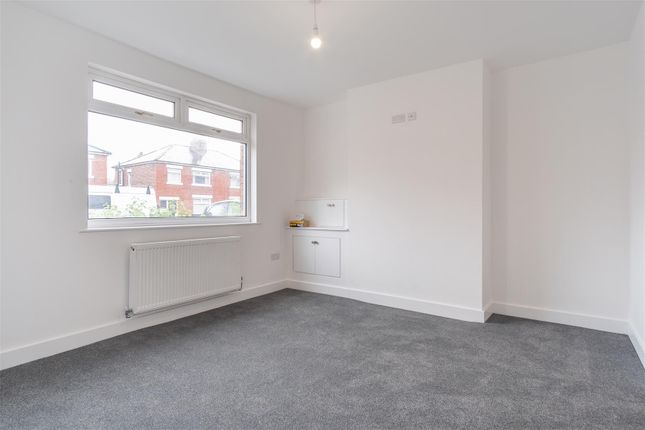 61, Collins Road, Preston photo 2