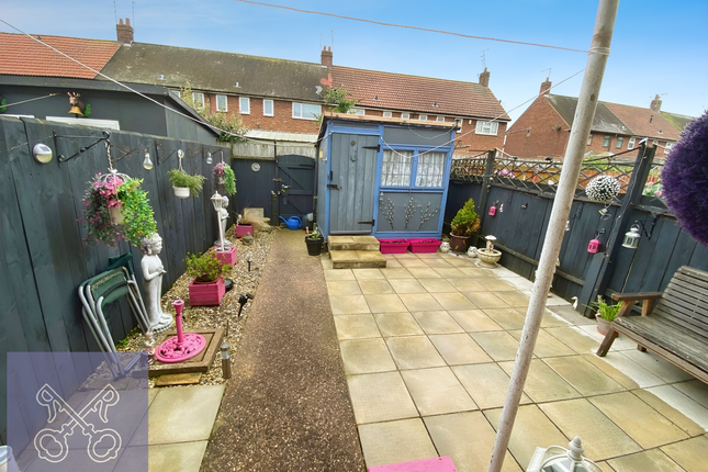 Terraced house for sale in Rutherglen Drive, Hull