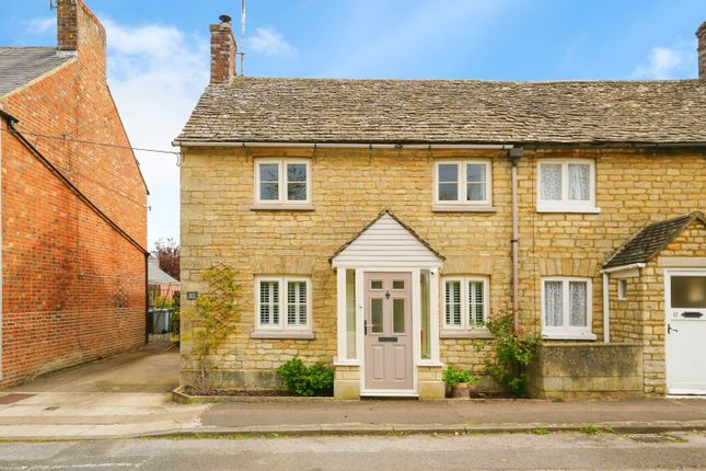 Semi-detached house for sale in Stanton Harcourt Road, Witney