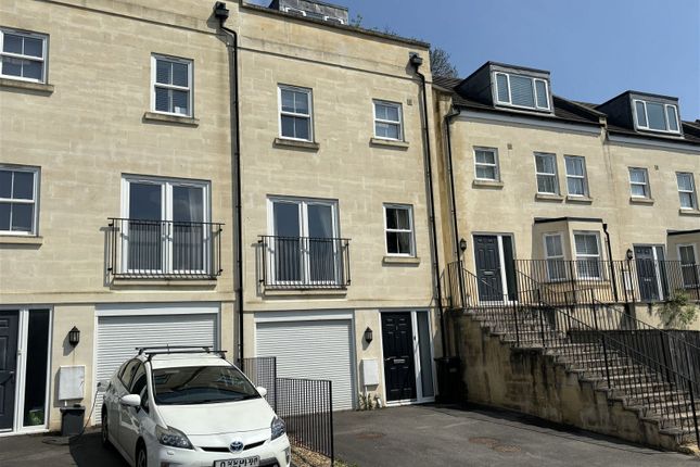 Thumbnail Town house for sale in Uphill Drive, Bath