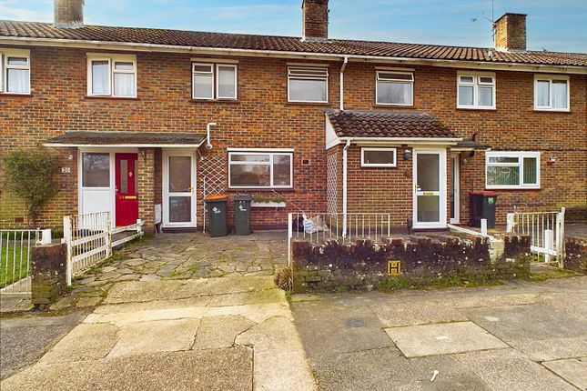 Thumbnail Property to rent in Rye Ash, Crawley