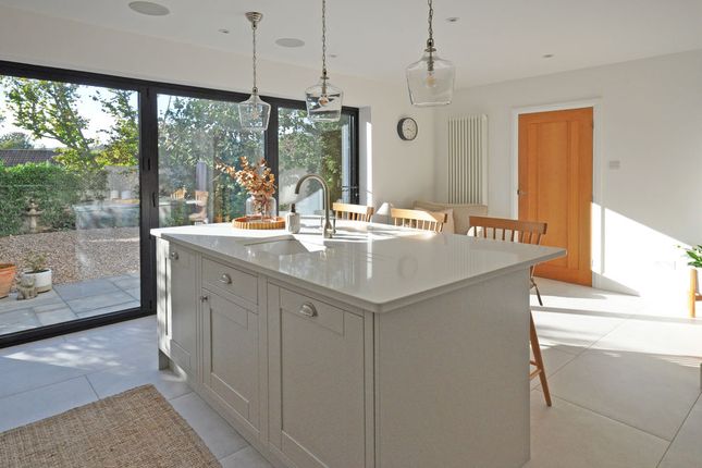 Greenmeadow Drive, Caldicot photo 3