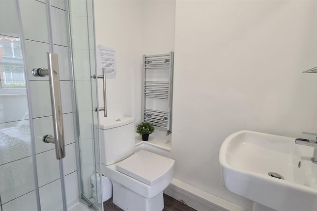 Room 1, 35, Mason Road, Birmingham photo 2