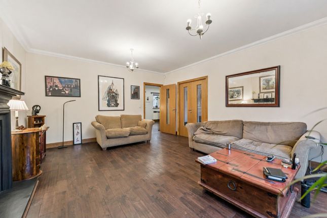 2 Marchfield, Glasgow photo 3