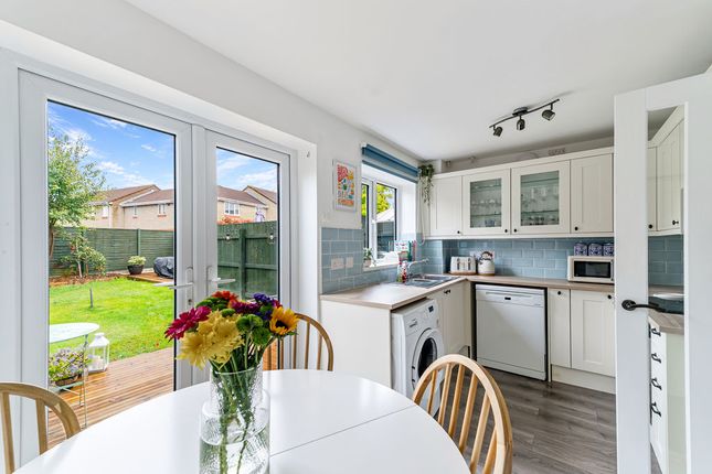 7, Lombardy Close, Weston-Super-Mare photo 3