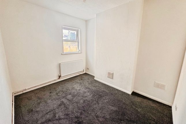 Albany Avenue, Westcliff-On-Sea photo 4