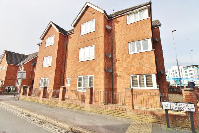 Flat for sale in Hilsea Crescent, Portsmouth