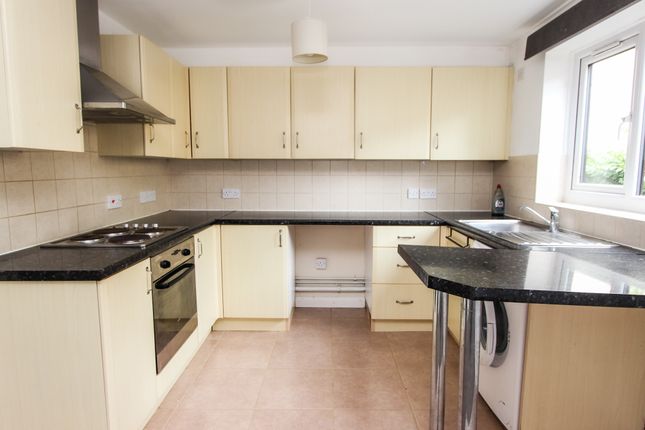 Flat 9 Park View, Castle Street, Wellingborough photo 2