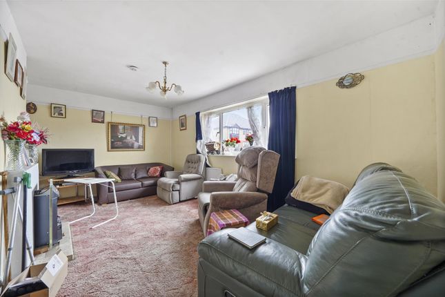 Flat for sale in East Lane, Wembley