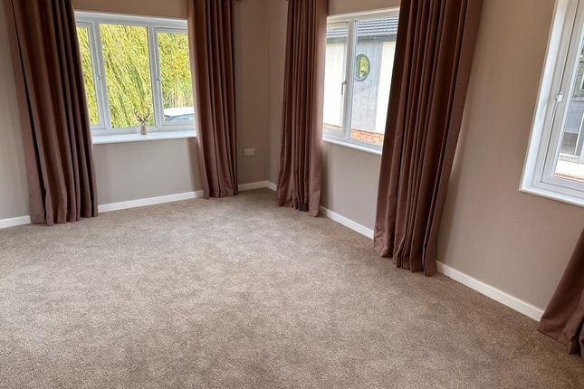 Mobile/park home for sale in Gattington Park, Dogdyke, Lincoln