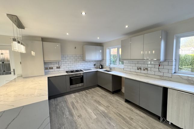 Clarkson, 3 Braemar Drive, Bury photo 3