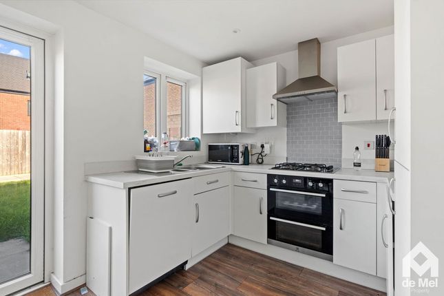 9, Citrine Place, Cheltenham photo 3