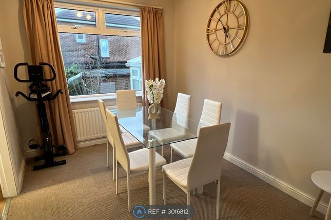 Bellister Grove Fenham, Newcastle Upon Tyne photo 4