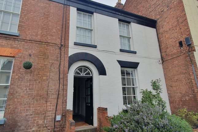Flat to rent in Abbey Foregate, Shrewsbury