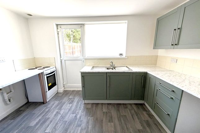 14, Park Road, Derbyshire photo 4