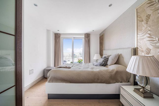 Flat for sale in Octavia House, Imperial Wharf, London