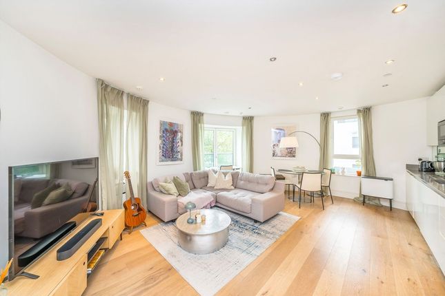 Flat 56, 2A, St. Luke's Avenue, London photo 4