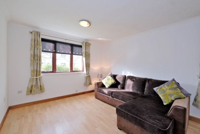 Thumbnail Flat to rent in Dales Court, Peterhead, Aberdeenshire
