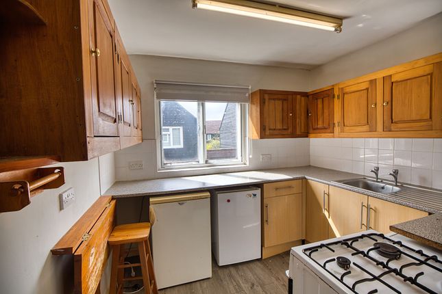 78b, Riverside Close, Canterbury photo 3