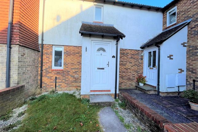 2-bed house on 13, Heathfield, Basingstoke, £1,250/mo