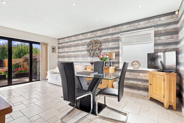 30, Waterford Road, Southend-on-sea photo 4