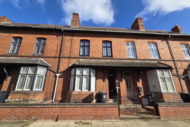Flat for sale in Turner Street, Leicester
