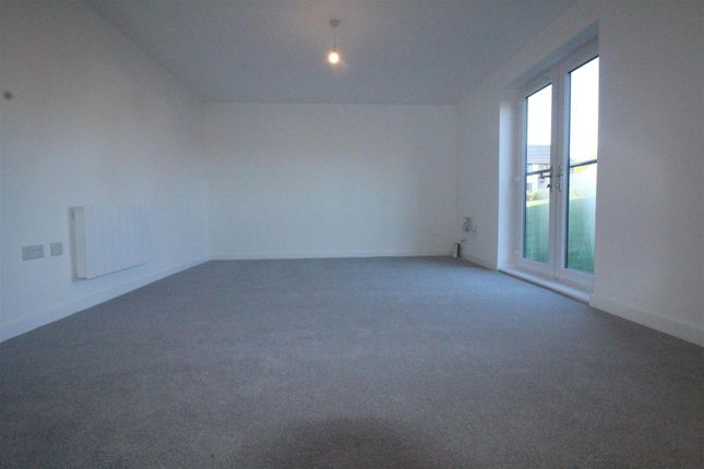 Flat 2, 1, Howley Avenue, Churwell photo 3