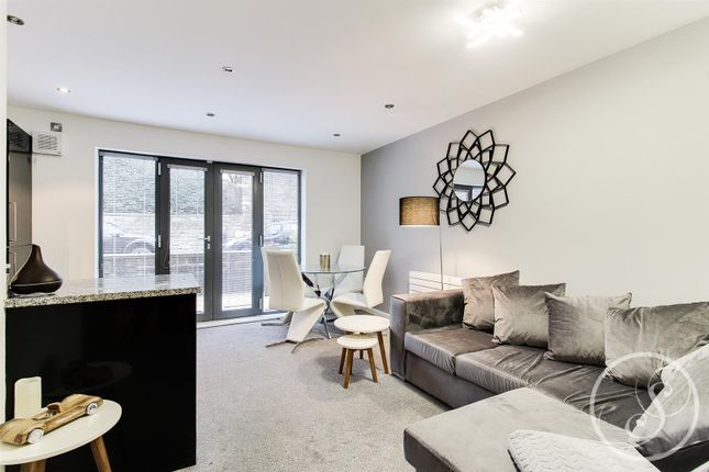 Flat for sale in Centre Point, 10 Regent Street Chapel Allerton, Leeds