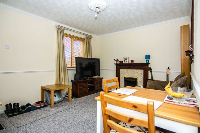15, Abbotsford Road, Lichfield photo 4