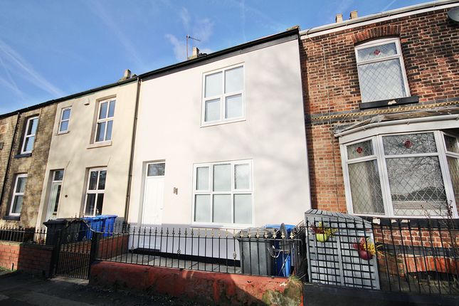 Thumbnail Terraced house to rent in Manchester Road, Warrington