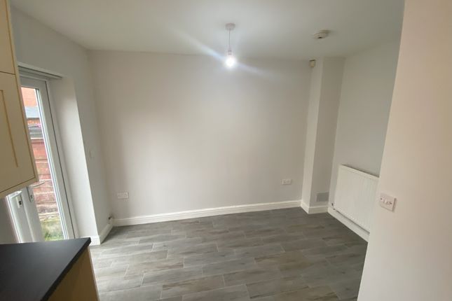 2, Luton Road, Reddish, Stockport, Luton Road, Reddish, Stockport, Stockport photo 3