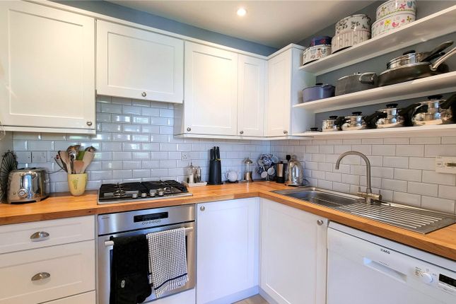 41, Bryony Gardens, Gillingham photo 2