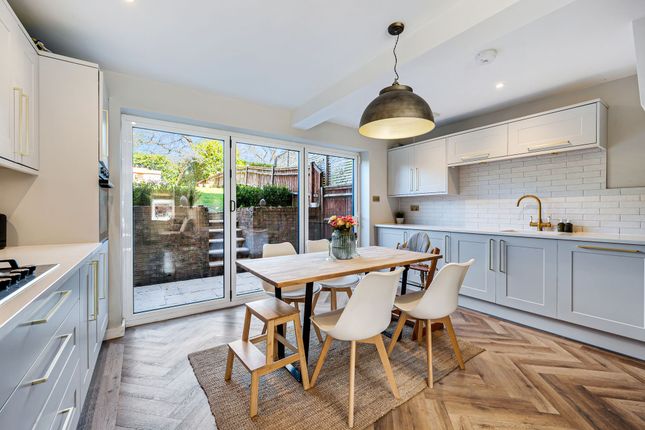 3, Lavinia Court, Alderley Edge photo 4